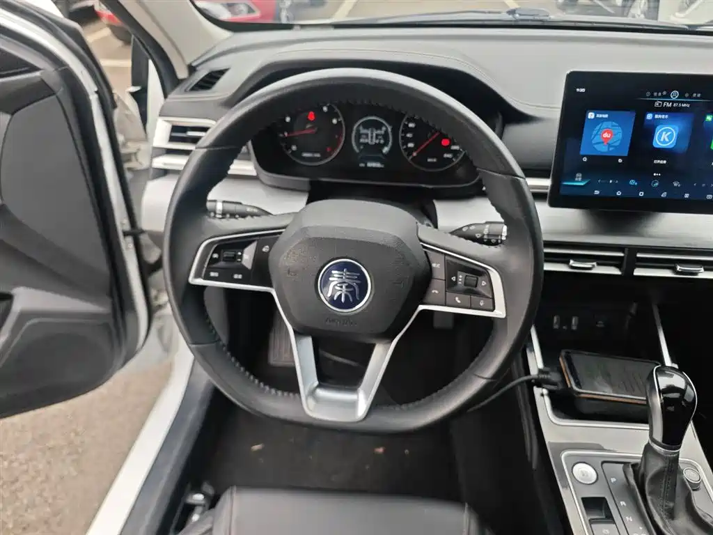 BYD Qin — фото 11