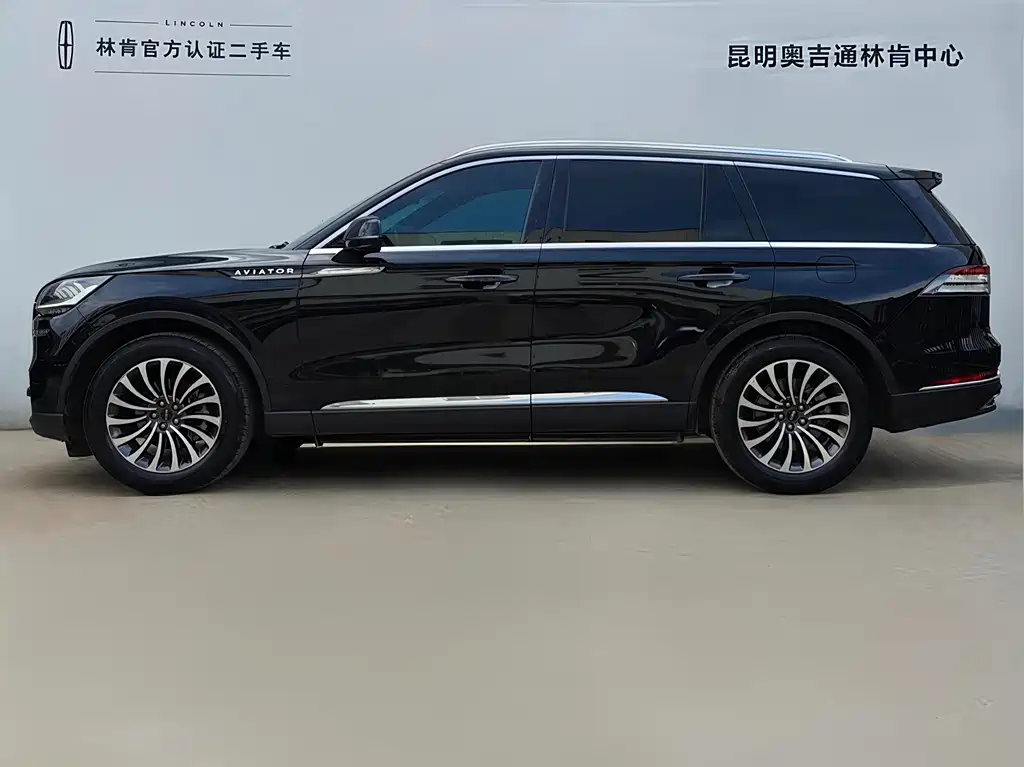 Lincoln Aviator — фото 3