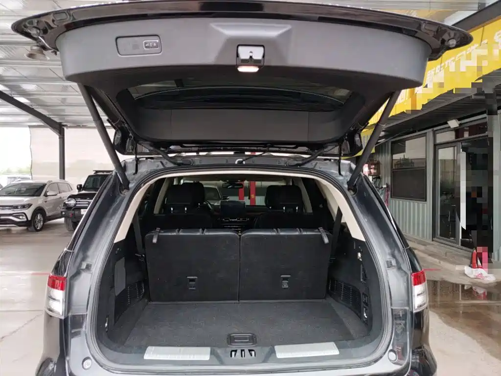 Lincoln Aviator — фото 19