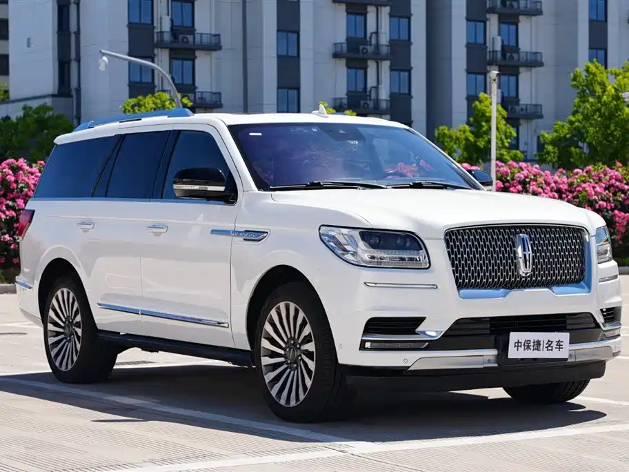 Lincoln Navigator — фото 2