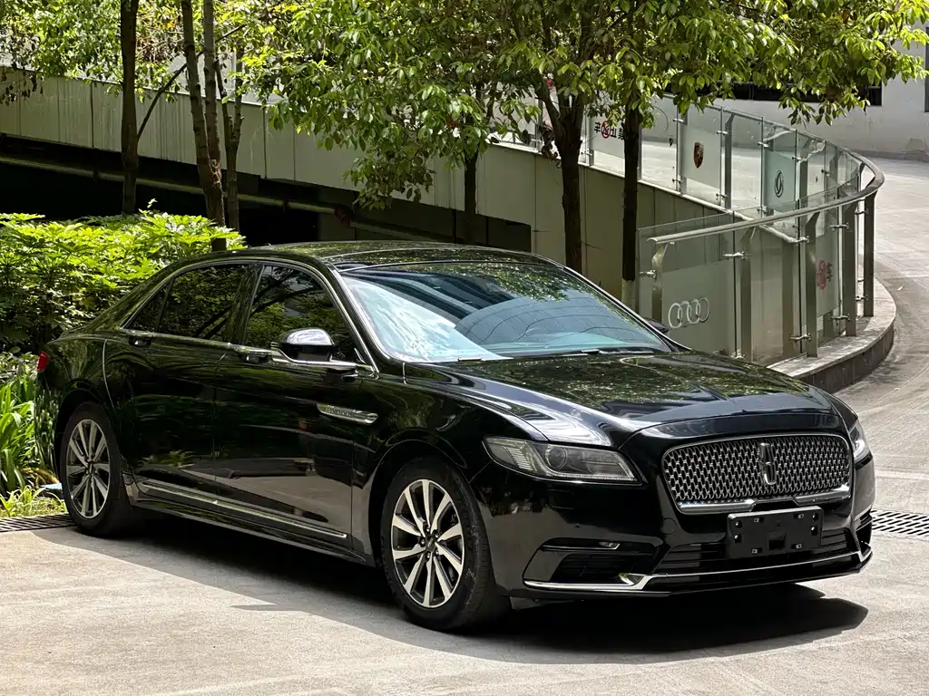 Lincoln Continental — фото 2