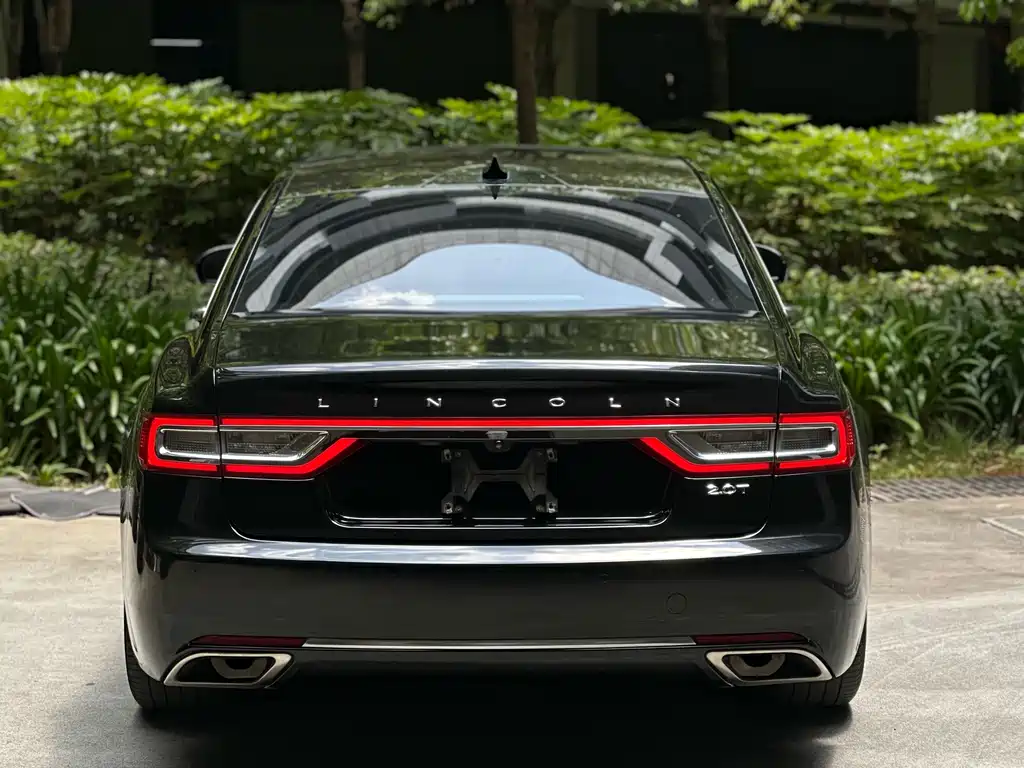 Lincoln Continental — фото 6