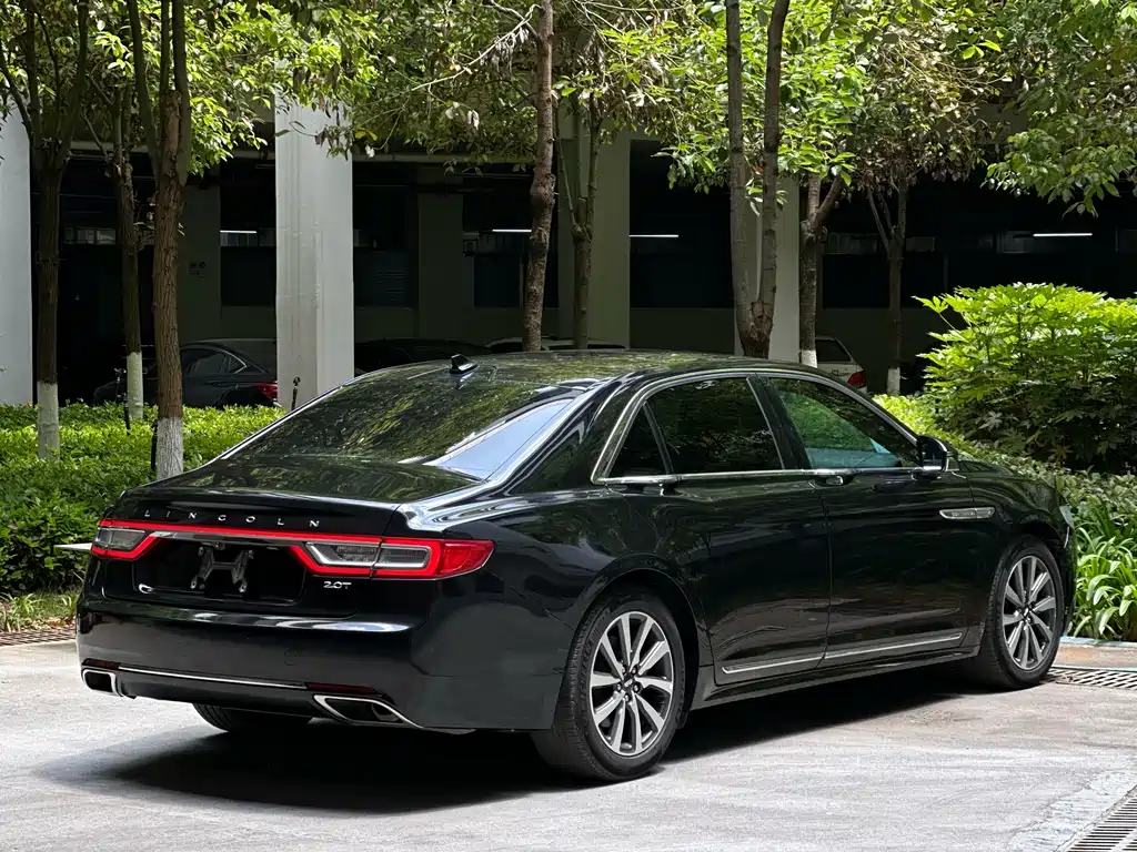 Lincoln Continental — фото 7
