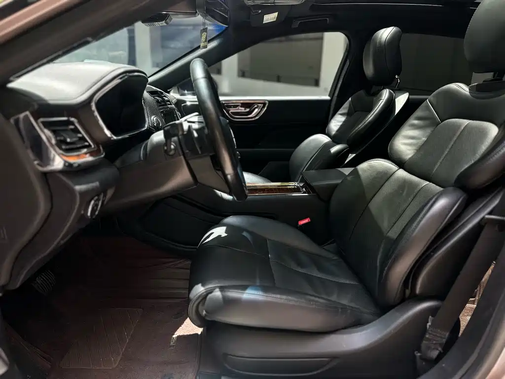 Lincoln Continental — фото 10