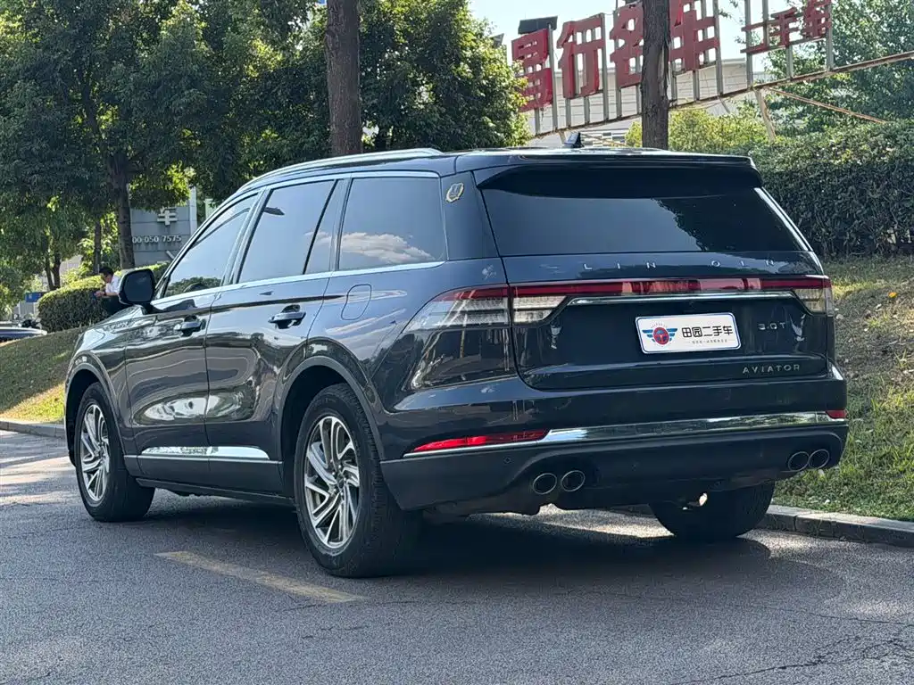 Lincoln Aviator — фото 4