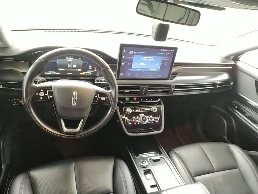 Lincoln Corsair — фото 10