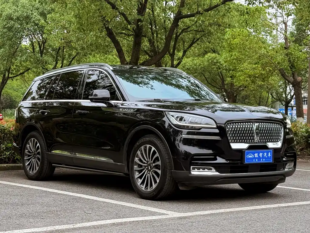 Lincoln Aviator — фото 3