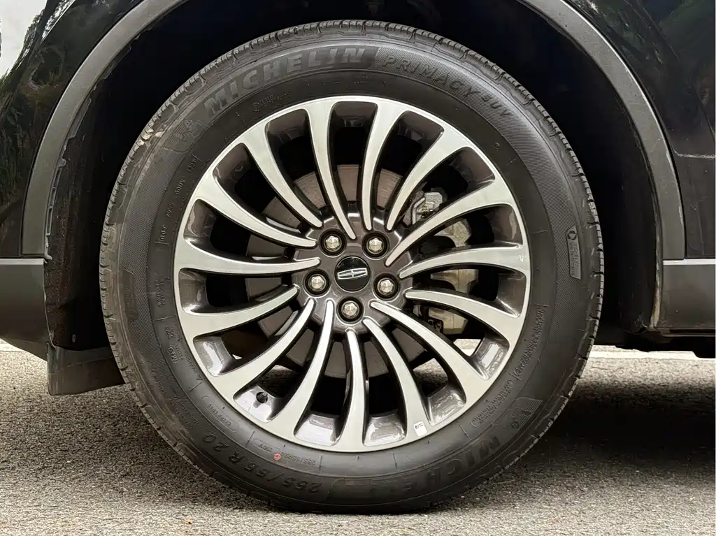Lincoln Aviator — фото 9