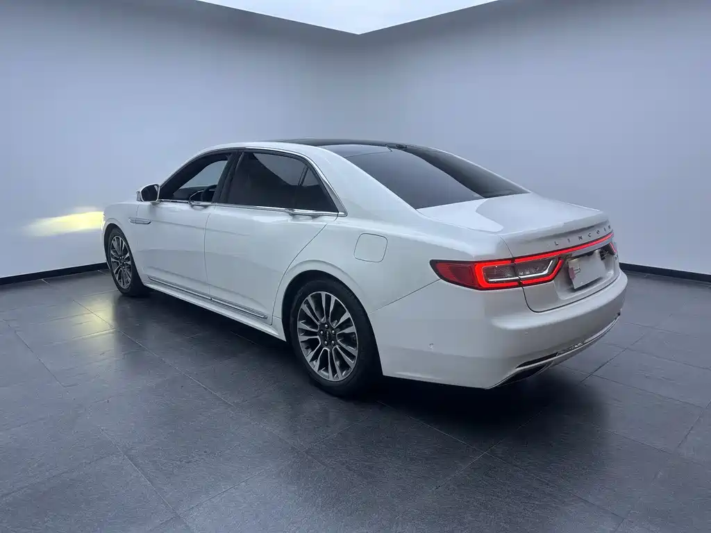 Lincoln Continental — фото 4