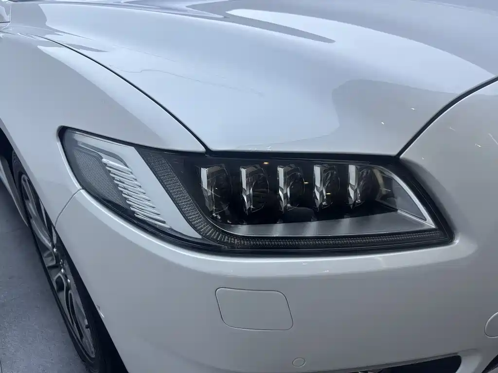 Lincoln Continental — фото 9