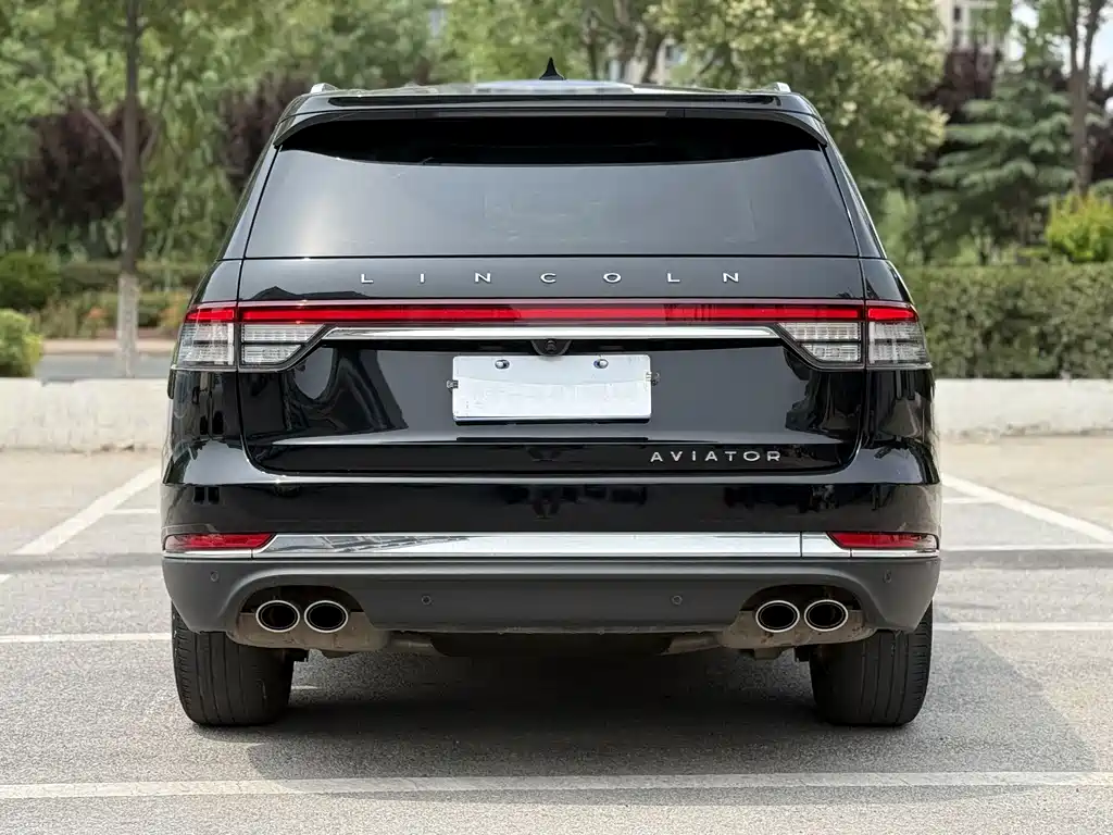 Lincoln Aviator — фото 9