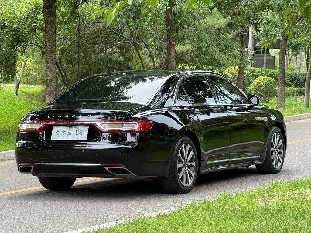 Lincoln Continental — фото 6