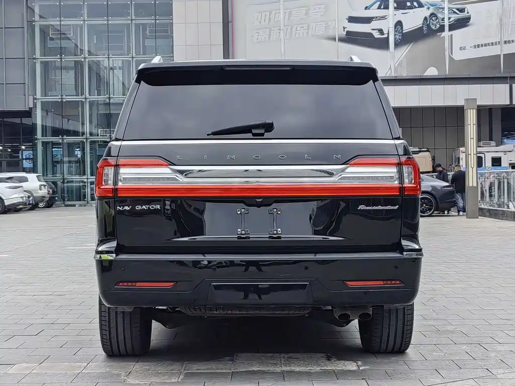 Lincoln Navigator — фото 6