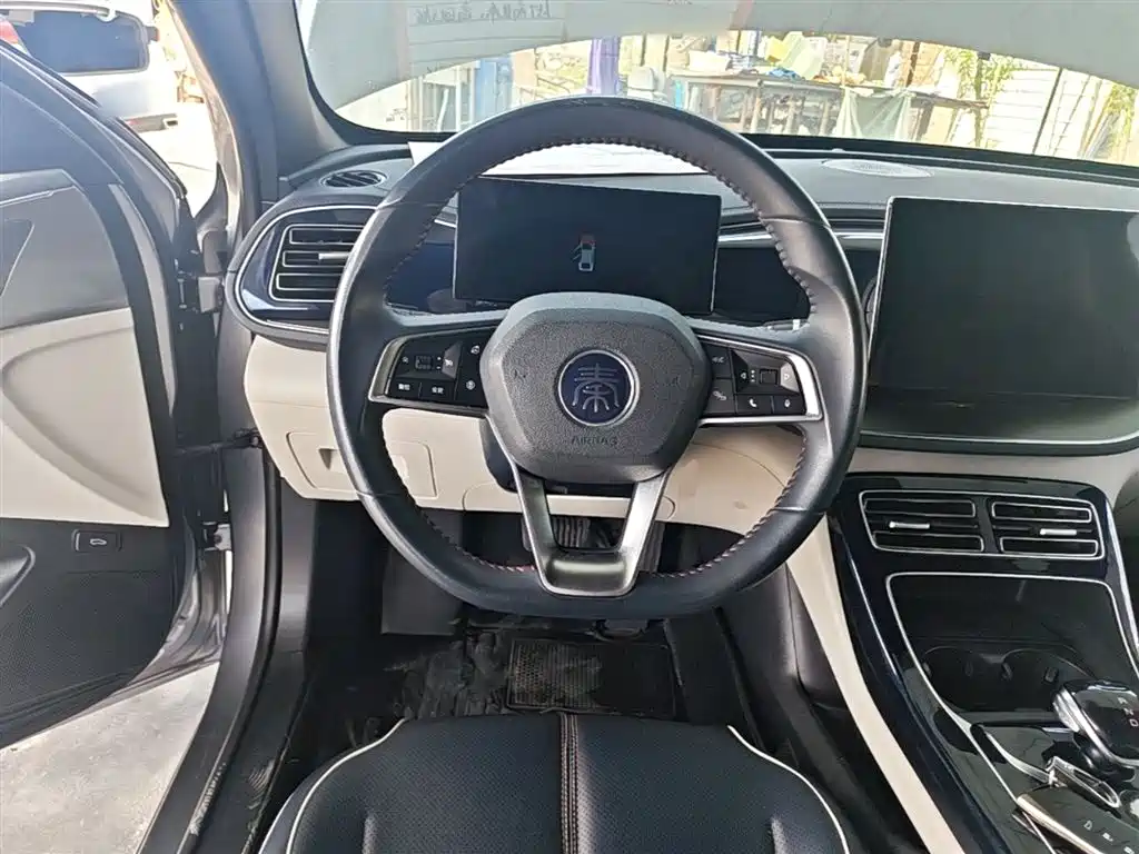 BYD Qin PLUS — фото 11