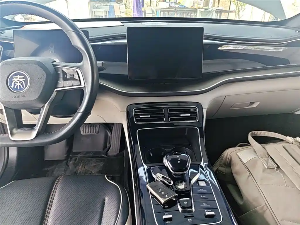 BYD Qin PLUS — фото 13