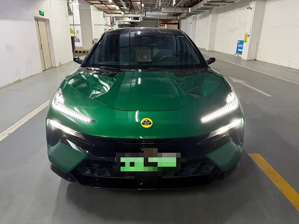 Lotus Eletre — фото 2