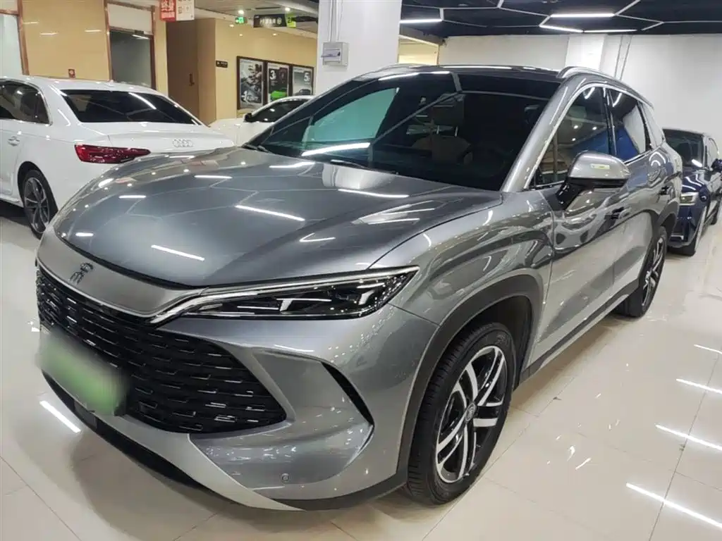 BYD L DM-i — фото 2