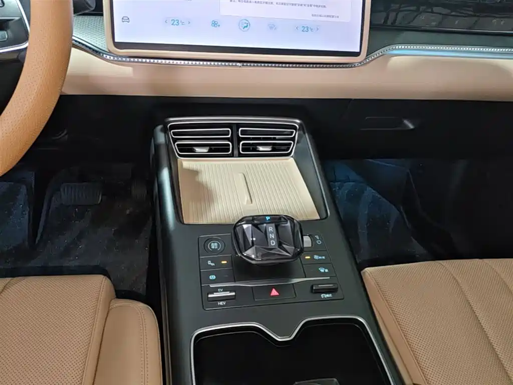 BYD Pro New Energy — фото 14