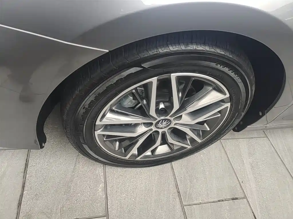 BYD Qin PLUS — фото 23