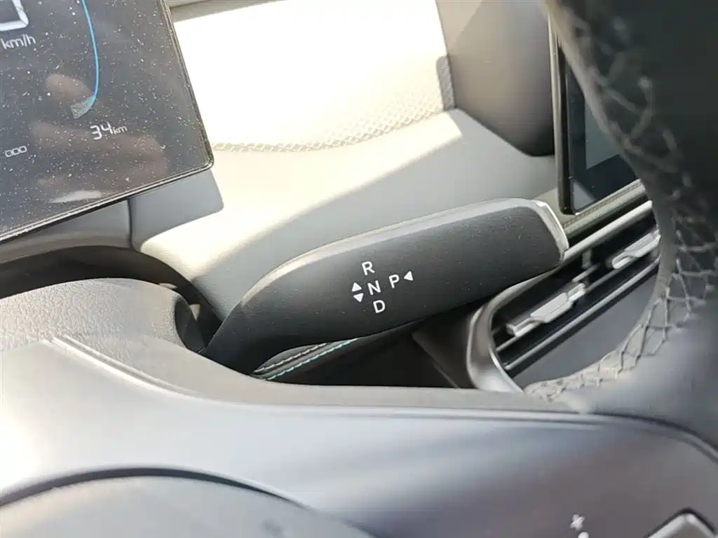 BYD Qin PLUS — фото 14
