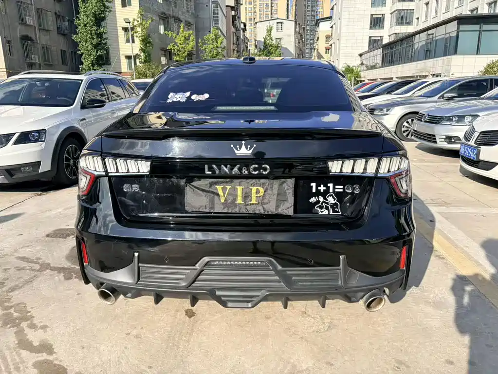 Lynk & Co 03 — фото 5