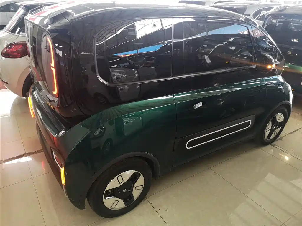 Baojun KiWi EV — фото 6