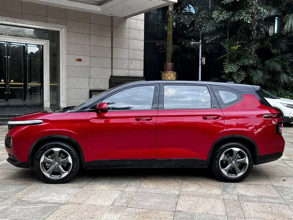 Baojun RM-5 — фото 10