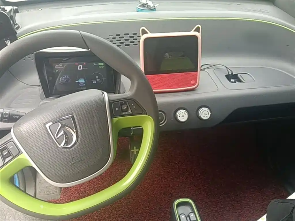Baojun E100 — фото 10