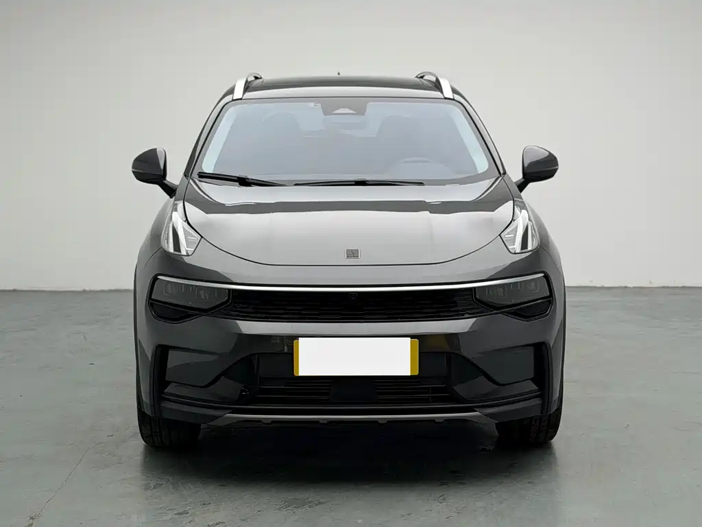 Lynk & Co 01 — фото 2