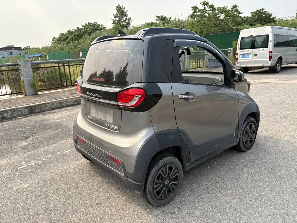Baojun E100 — фото 7
