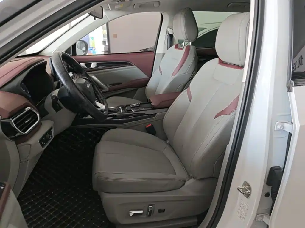 Baojun RS-5 — фото 15