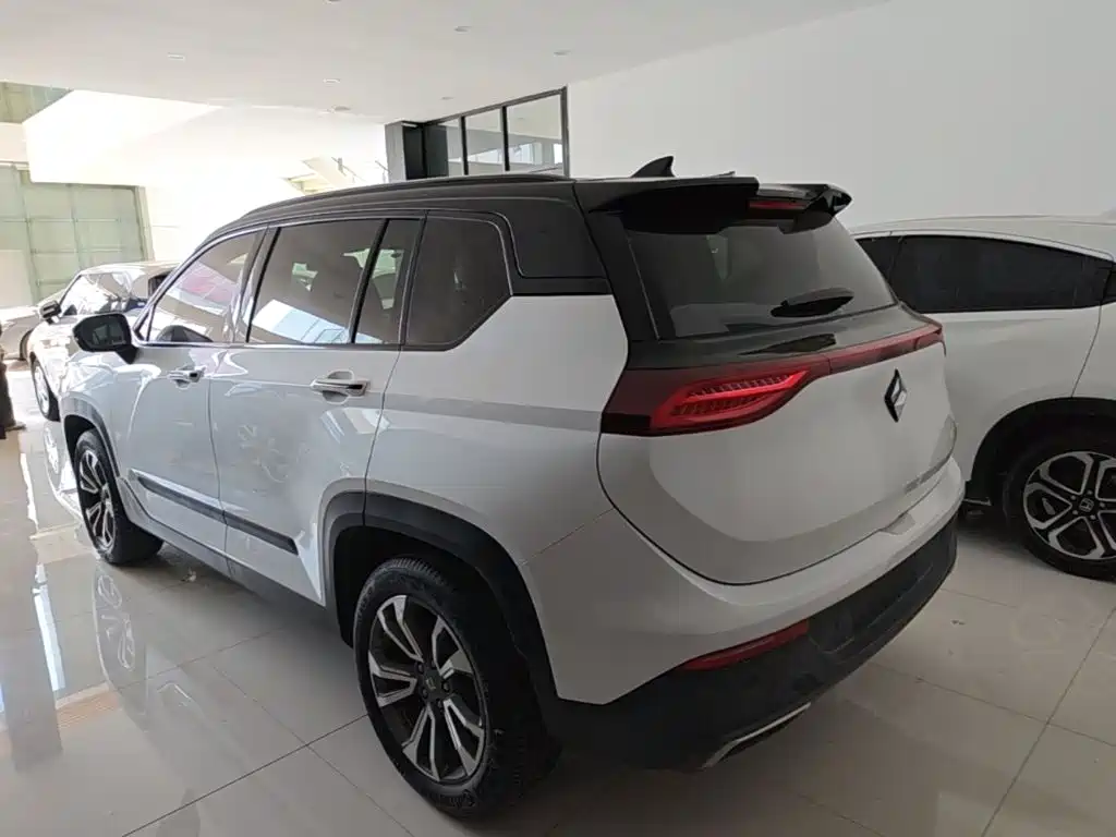 Baojun RS-5 — фото 5