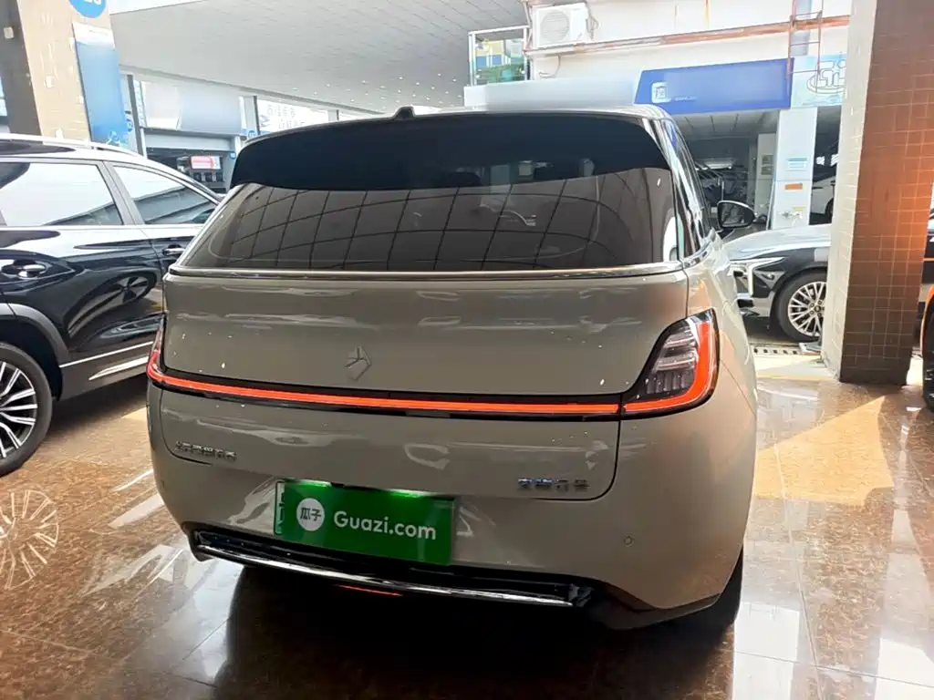 Baojun Yunduo — фото 6
