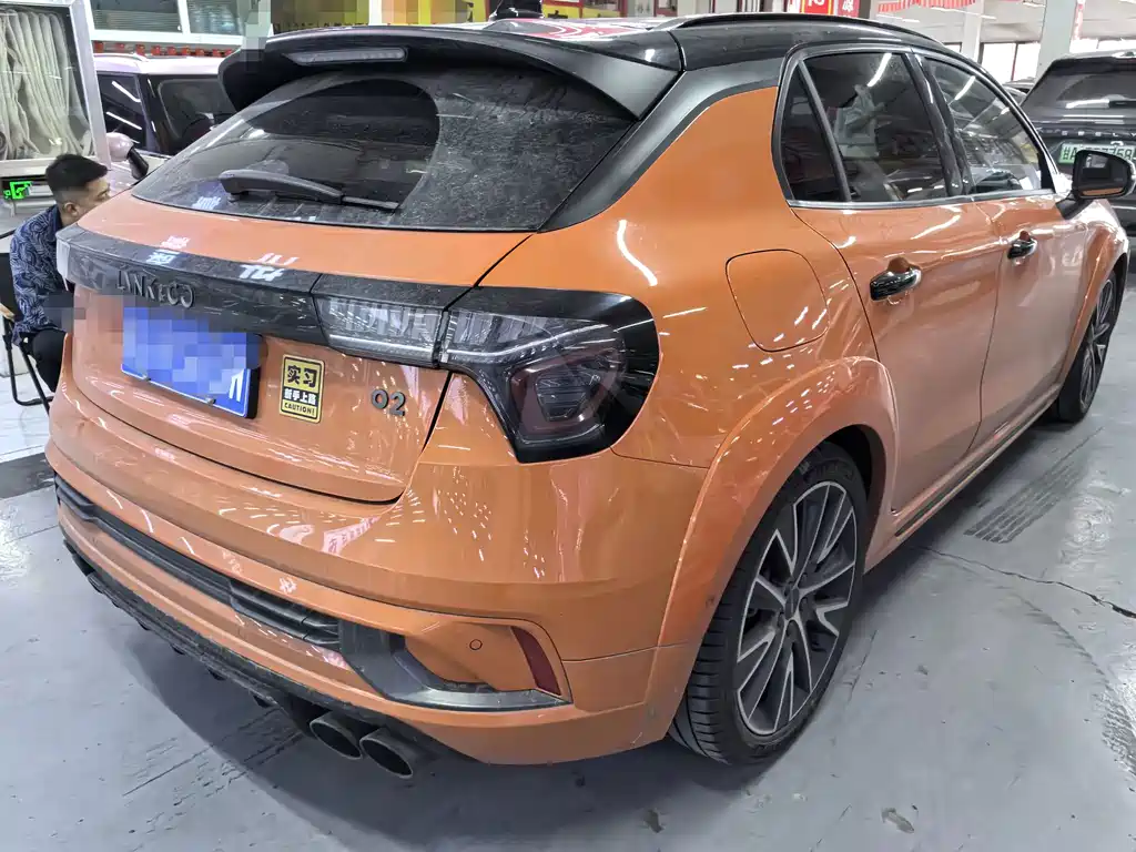 Lynk & Co 02 Hatchback — фото 6