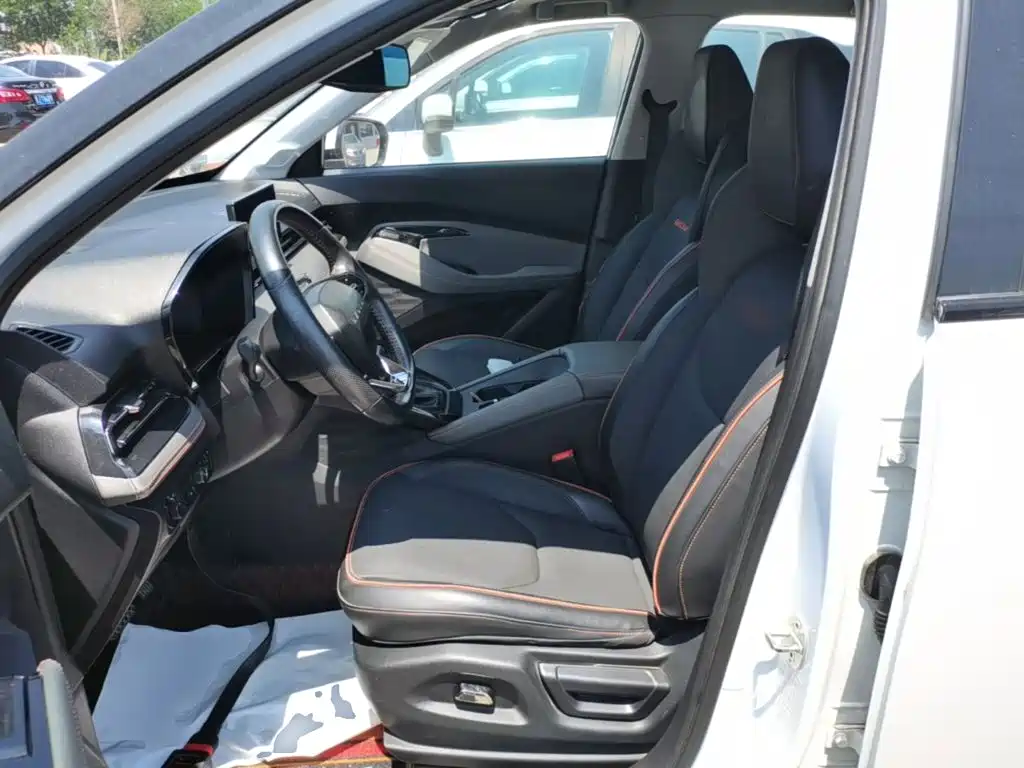 Baojun RS-3 — фото 15