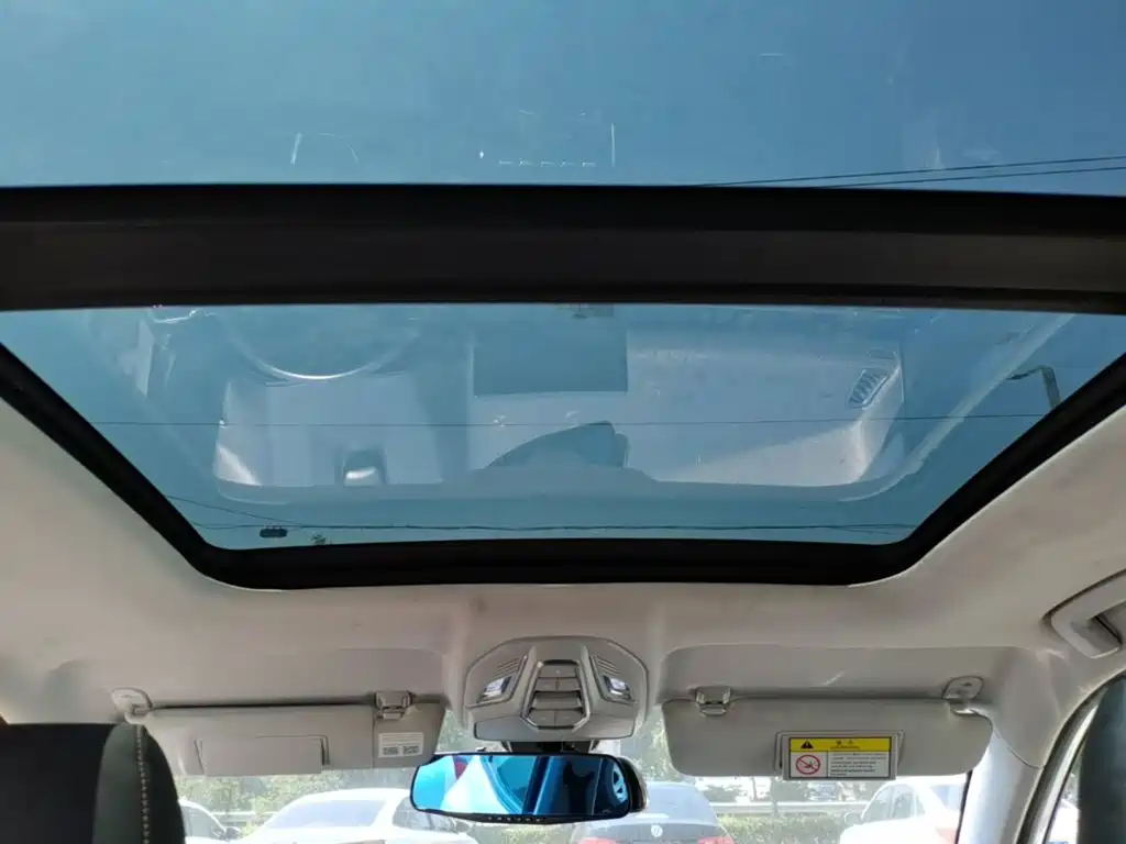 Baojun RS-3 — фото 18