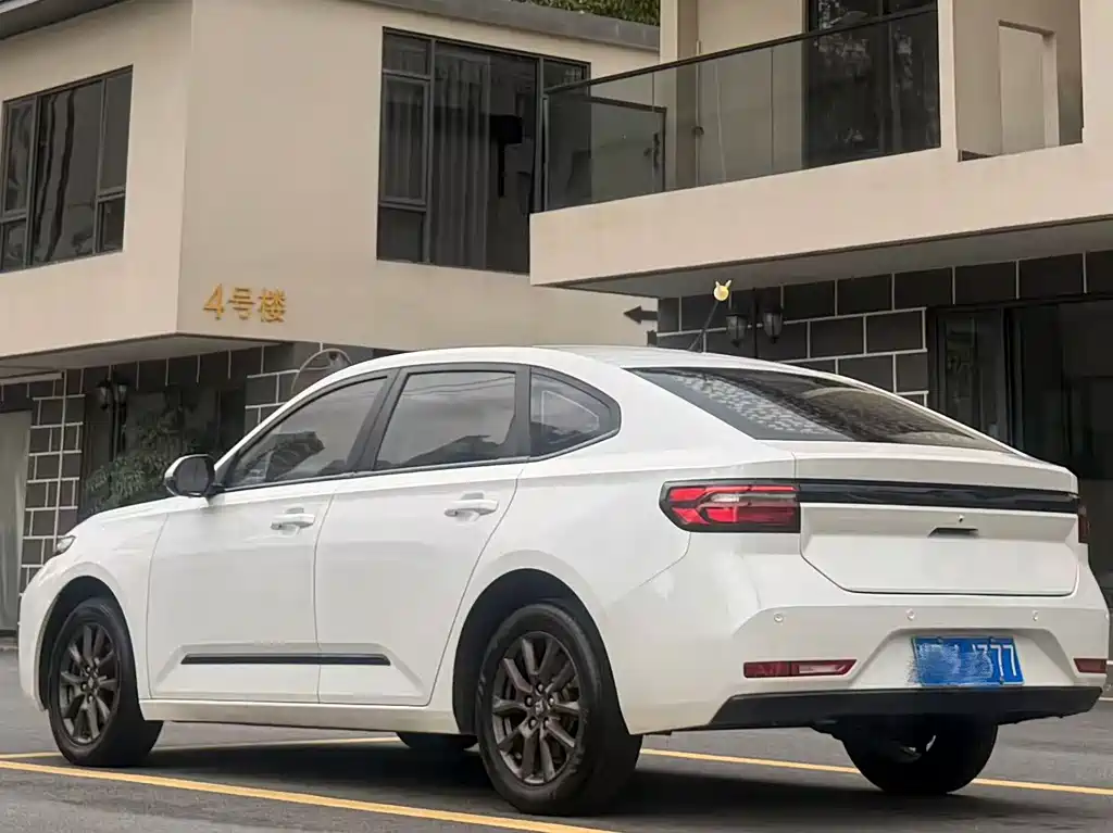 Baojun RC-5 — фото 4