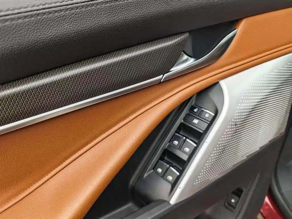 MAXUS D90 — фото 18