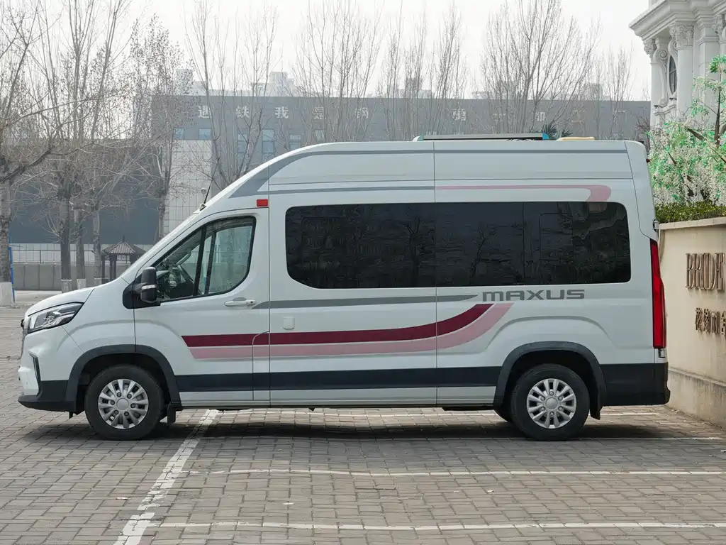 MAXUS V90 RV — фото 8