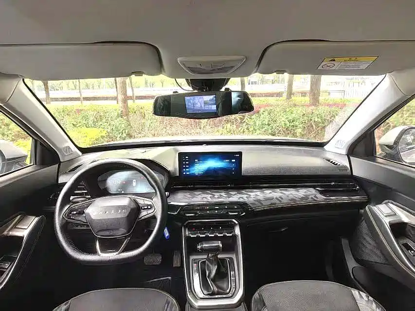 Baojun RS-3 — фото 10