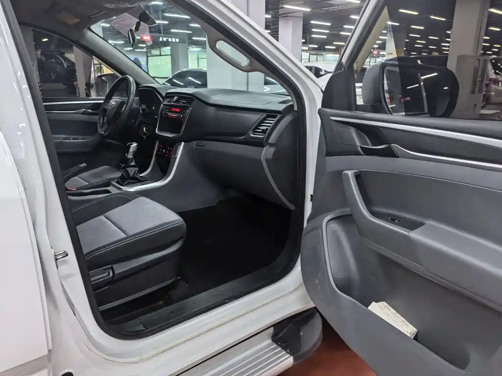 MAXUS T60 — фото 10