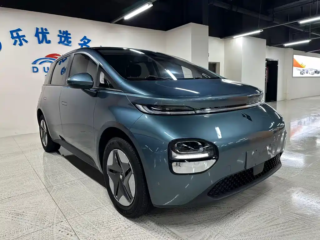 Baojun Yunduo — фото 3