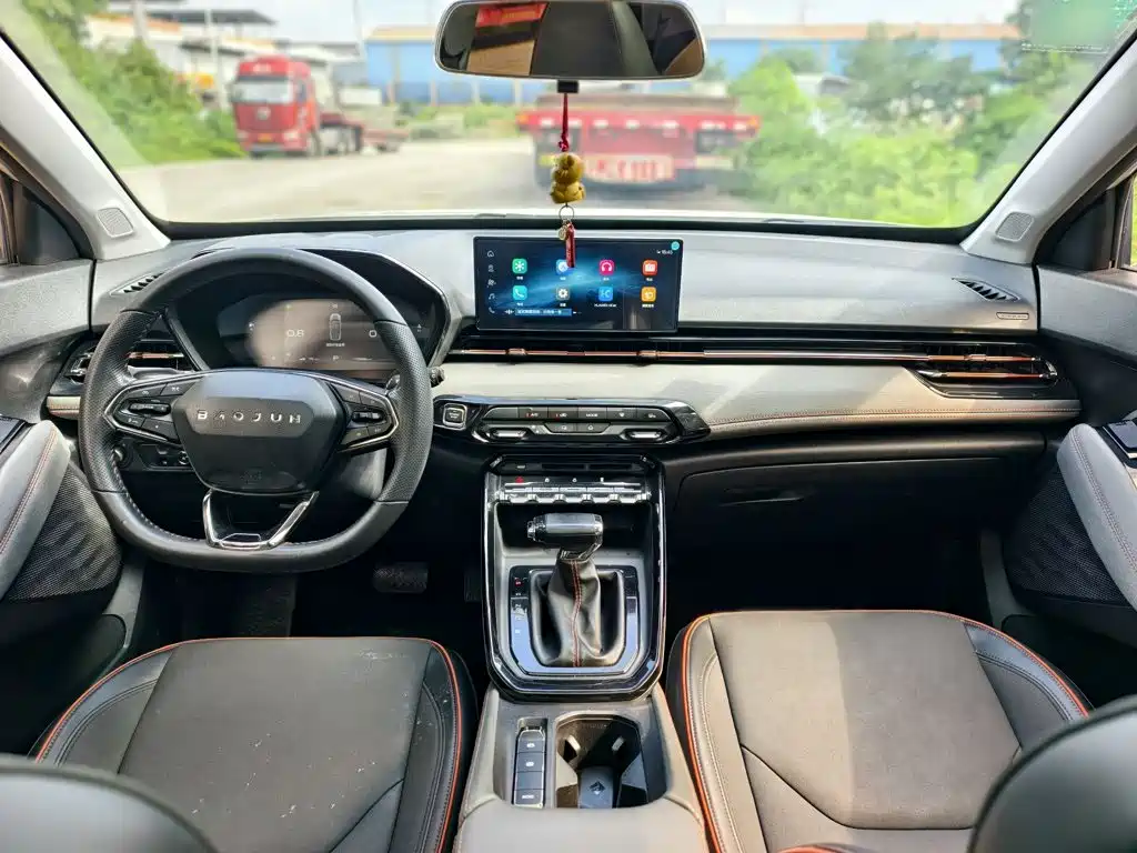 Baojun RS-3 — фото 11