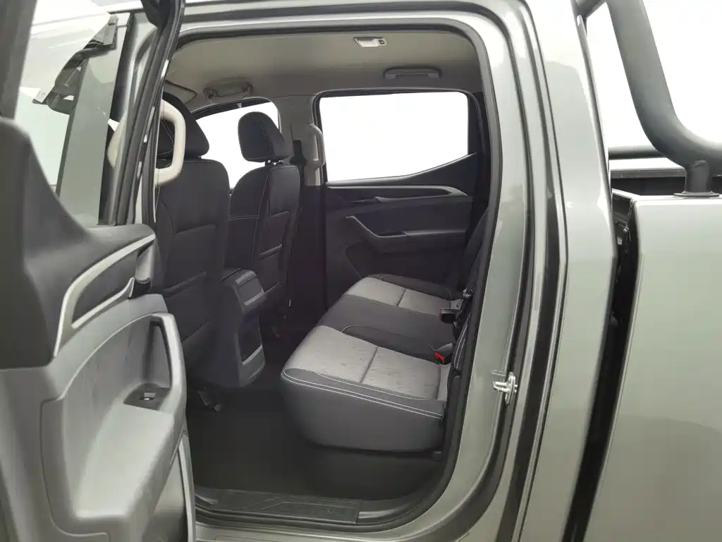 MAXUS T70 — фото 15