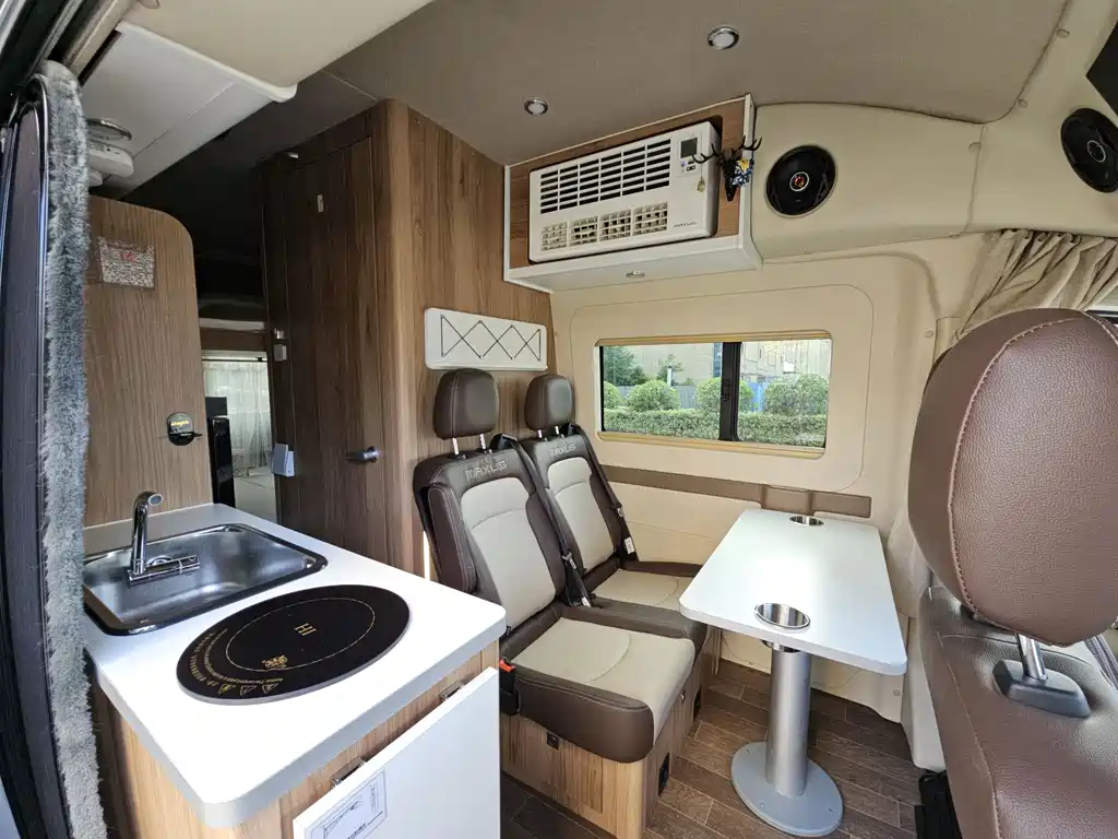 MAXUS V90 RV — фото 14