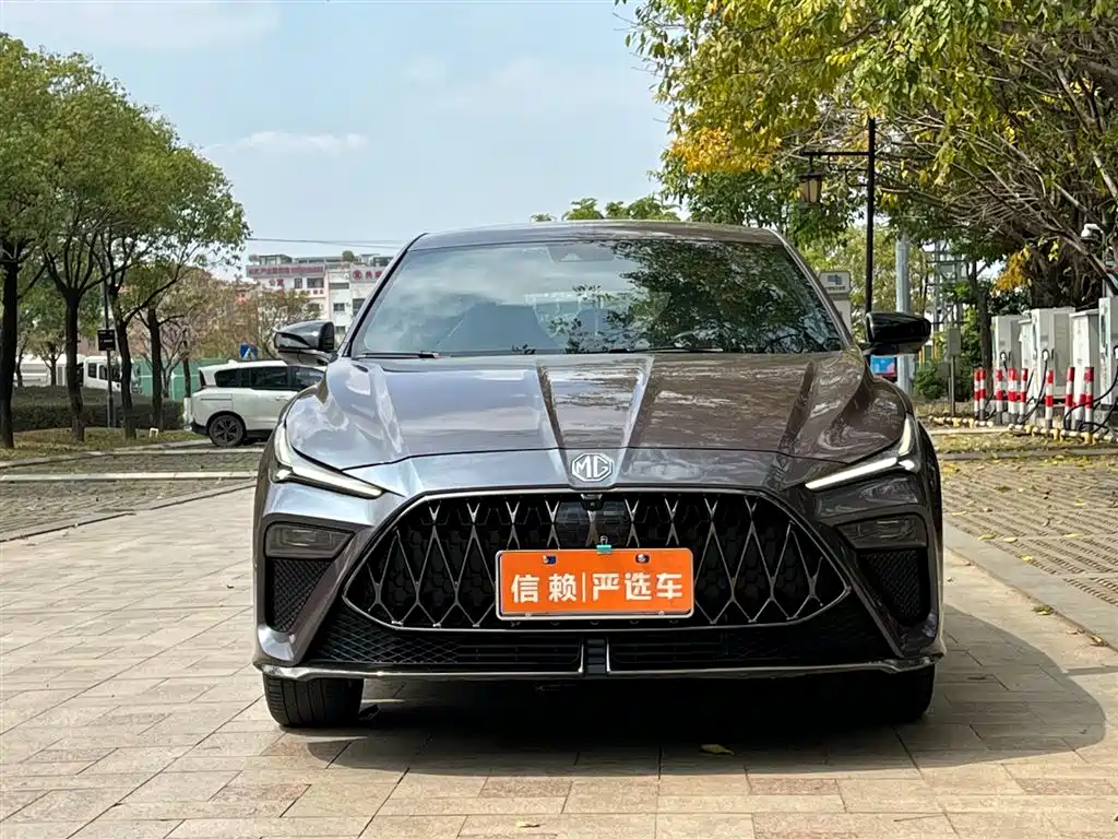 MG MG5 Scorpio — фото 3