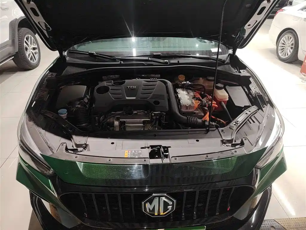 MG 6 New Energy — фото 20
