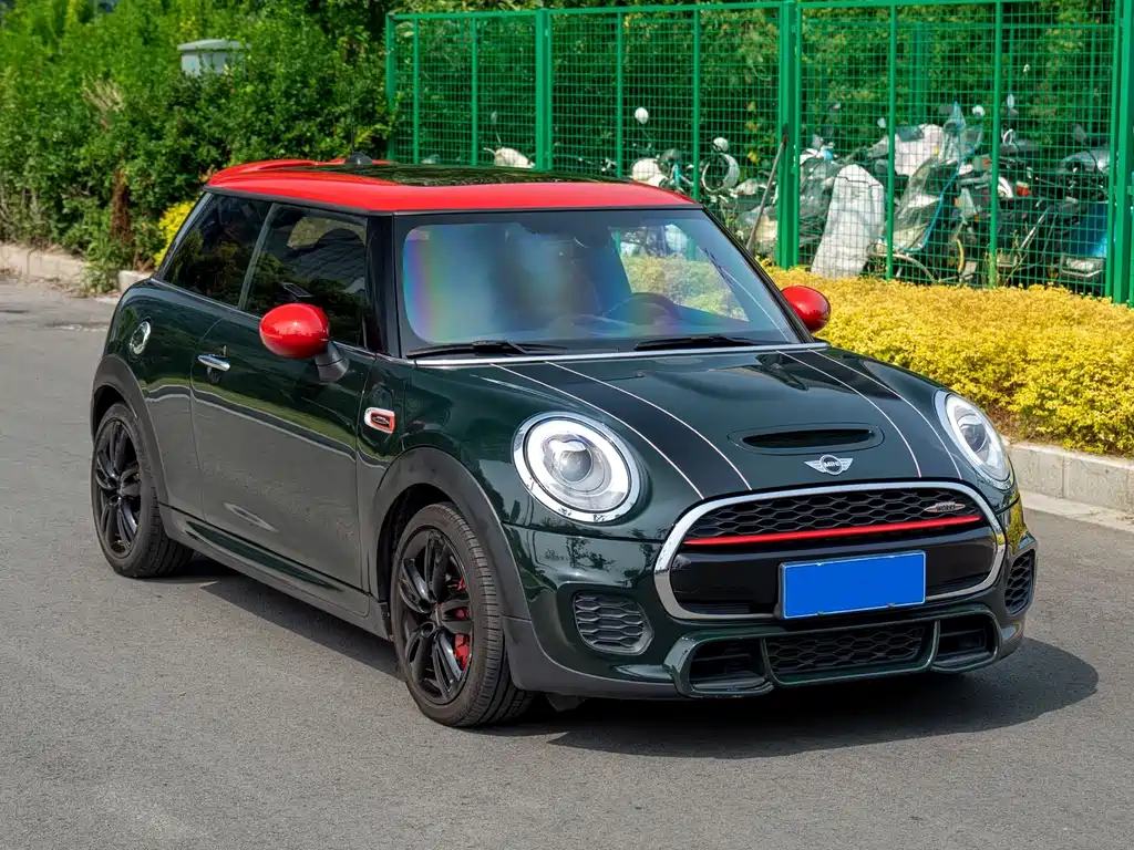 MINI Mini JCW — фото 3