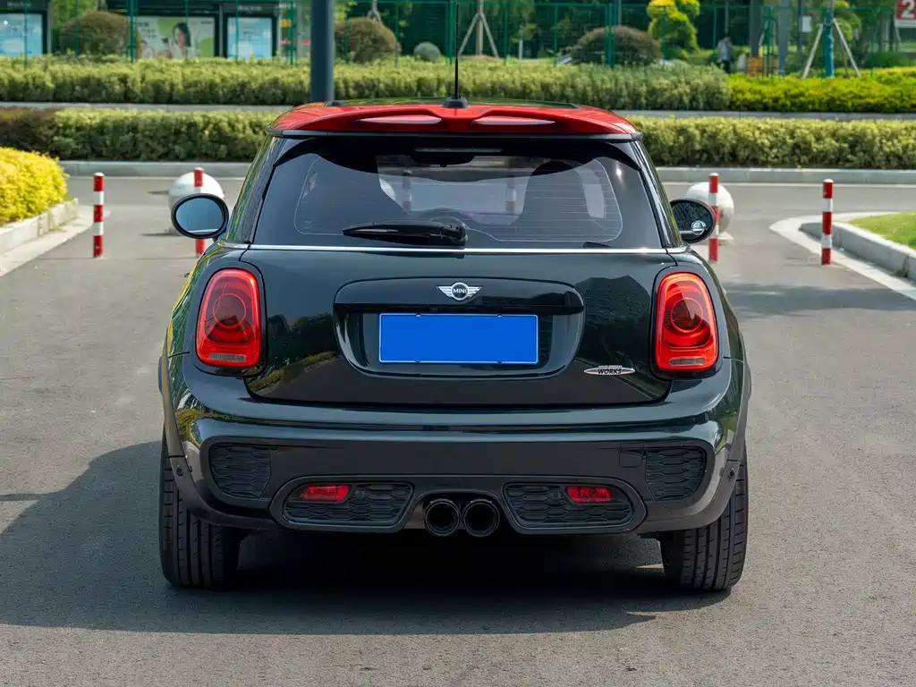 MINI Mini JCW — фото 4