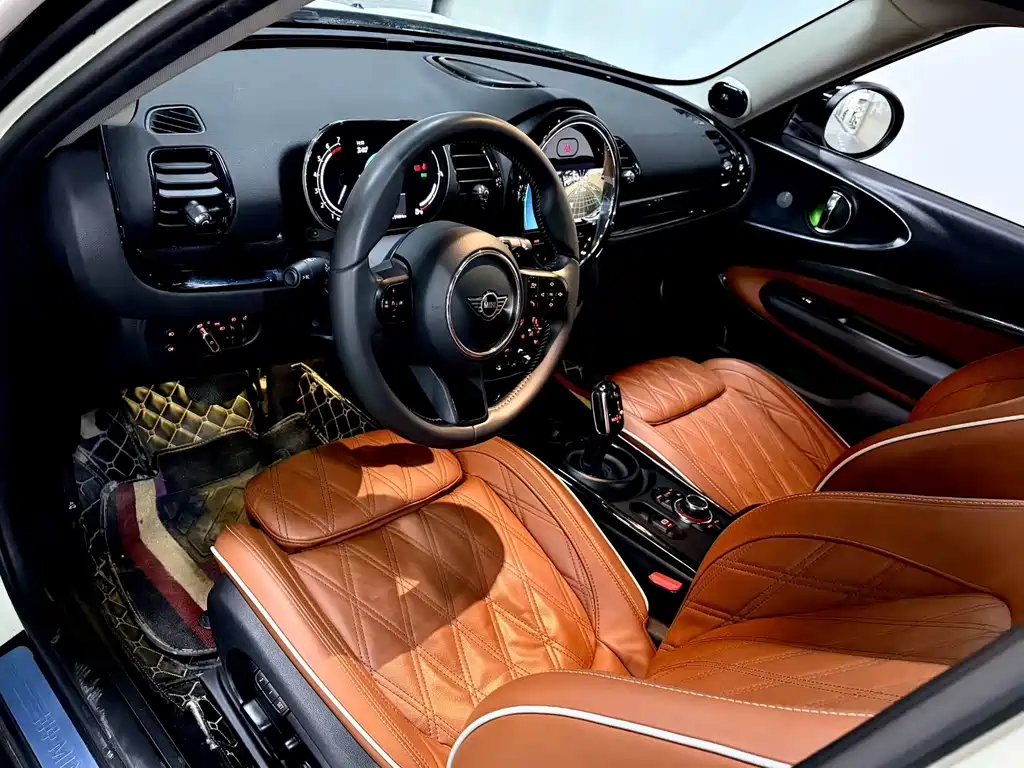 MINI Mini Clubman — фото 7